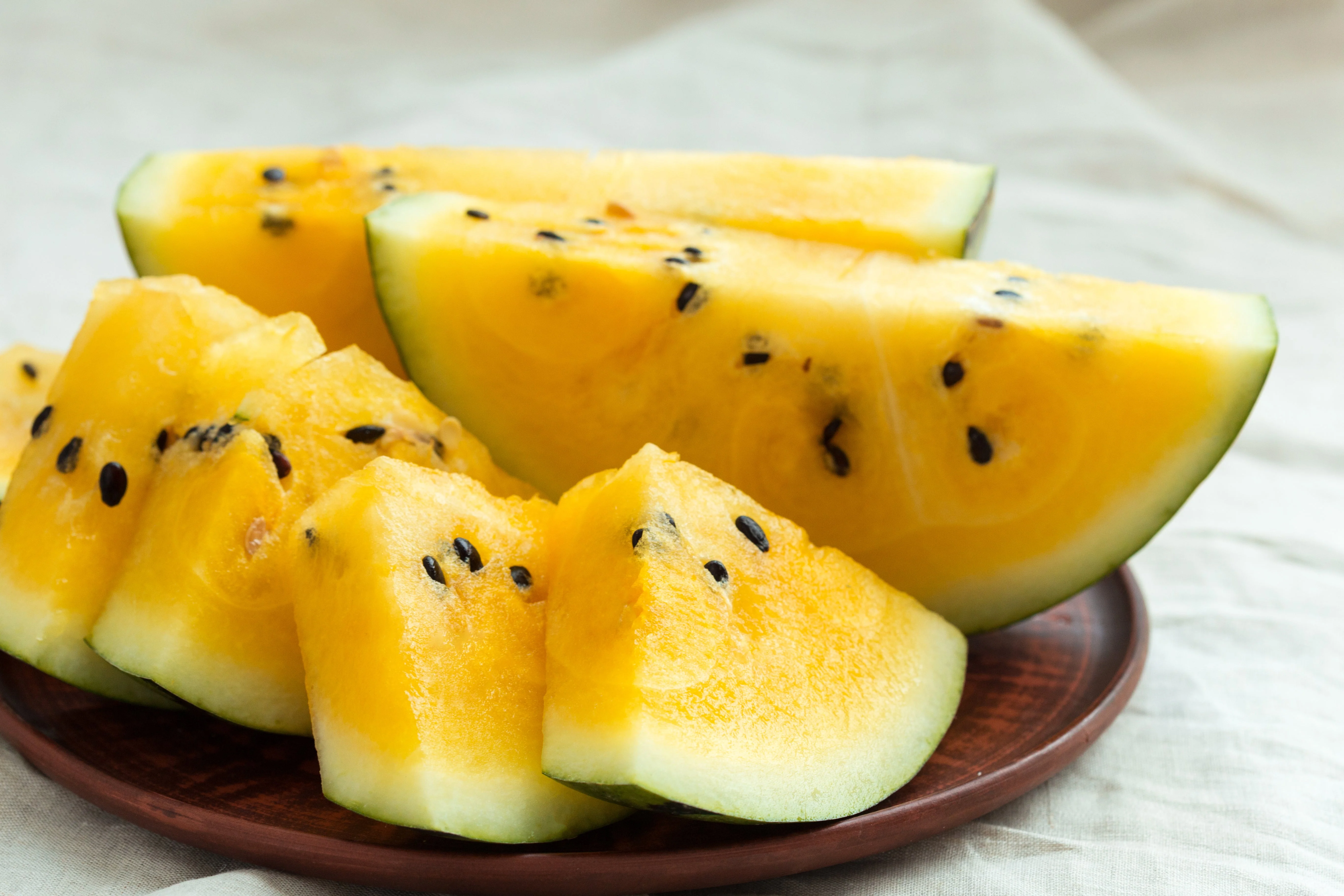 50 Yellow Flesh YELLOW CRIMSON WATERMELON Melon Fruit Vine Seeds - Image 5