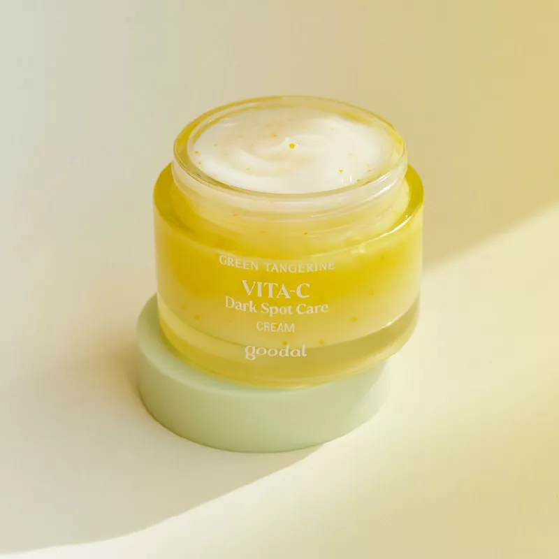 Goodal Green Tangerine Vitamin C Dark Spot Care Cream - Image 4