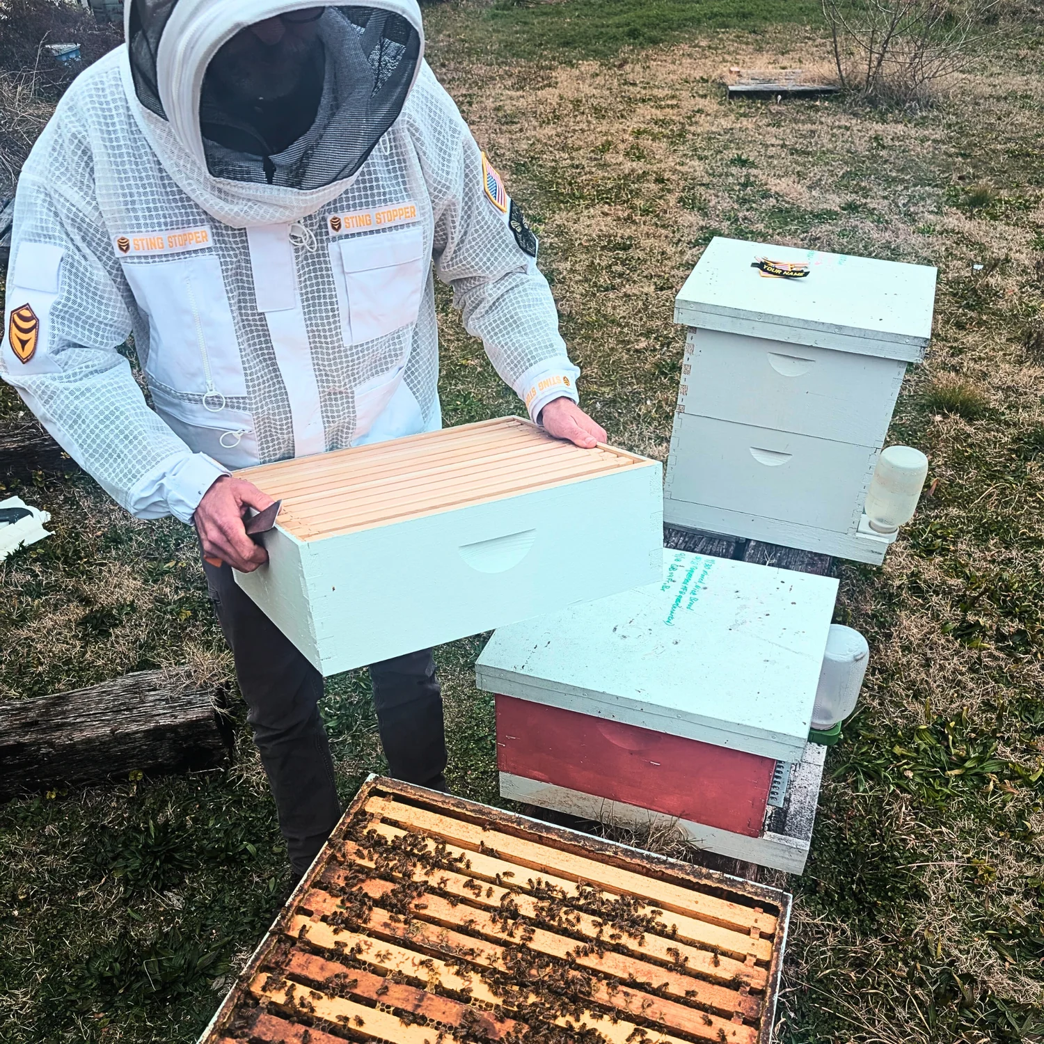 Professional Three Layer Ventilated Beekeeping Jacket - Image 13
